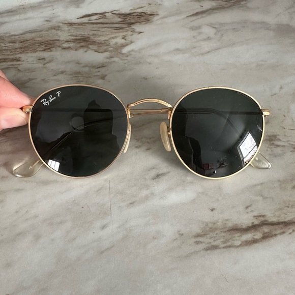 Ray-Ban Round Metal Sunglasses - Picture 2 of 5